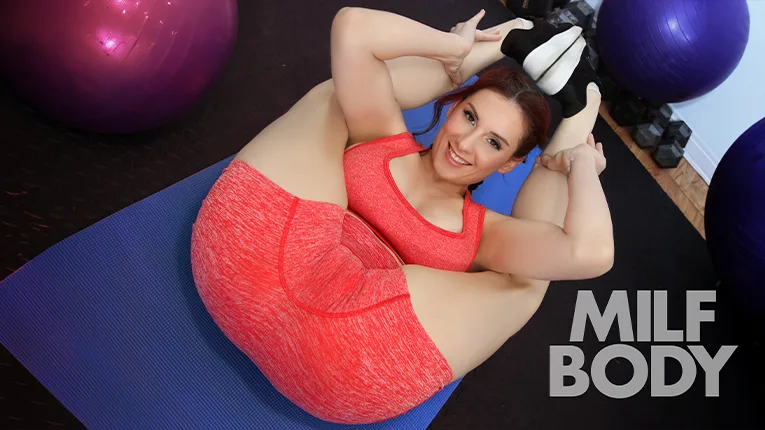 [MilfBody] Kelly’s New Routine - MYLF